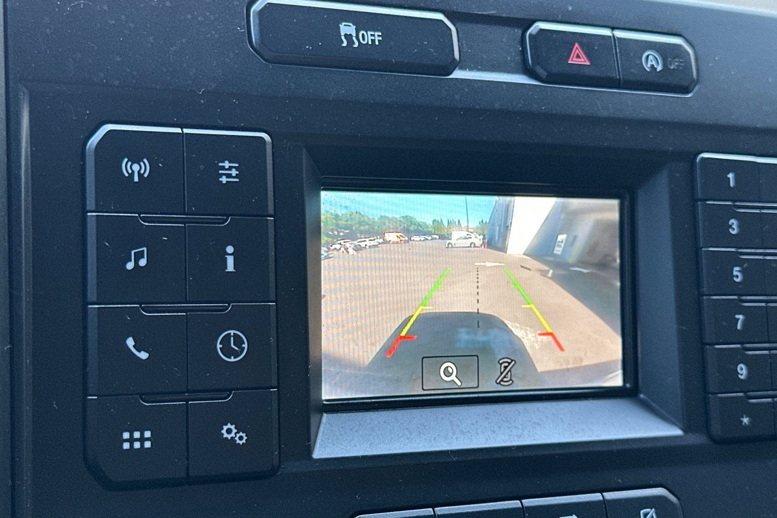Used 2018 Ford F150 XL w/ Equipment Group 101A Mid AWD/4WD image 20