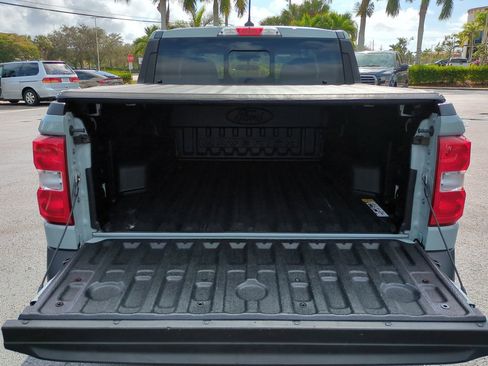 Certified 2022 Ford Maverick Lariat image 14