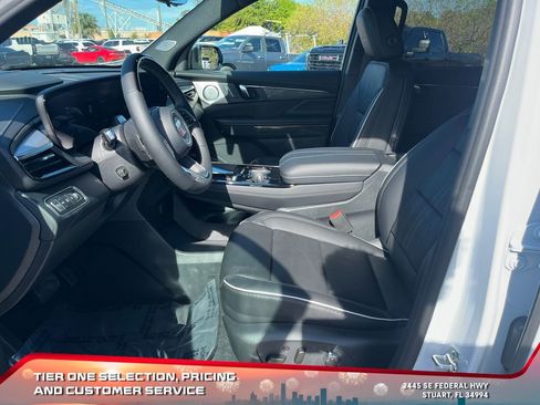 New 2026 Buick Enclave Avenir w/ Super Cruise Package image 9