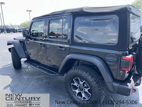 Used 2018 Jeep Wrangler Unlimited Rubicon image 6