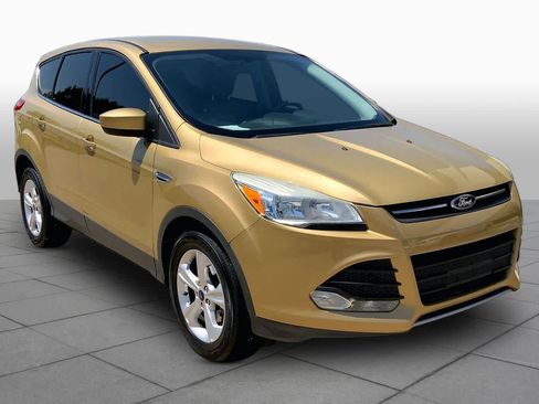 Used 2014 Ford Escape SE FWD image 3