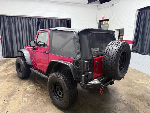 Used 2009 Jeep Wrangler X AWD/4WD image 7