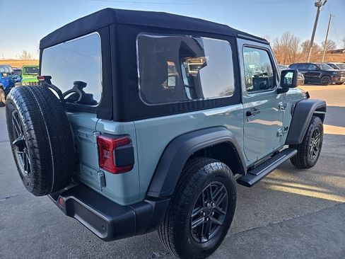 Used 2024 Jeep Wrangler Sport AWD/4WD image 10