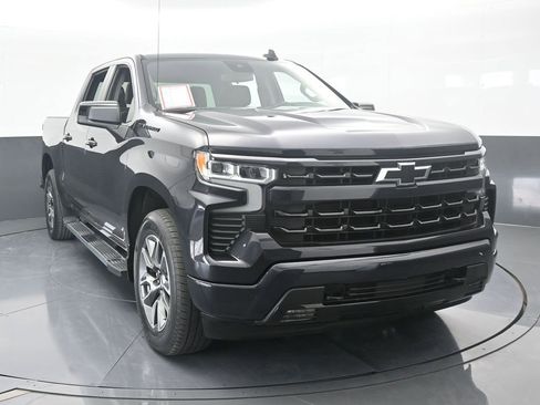 Used 2022 Chevrolet Silverado 1500 RST image 9