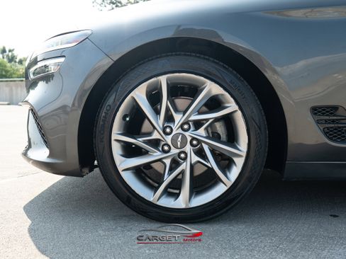 Used 2022 Genesis G70 2.0T image 6