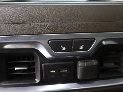 Used 2019 GMC Sierra 1500 SLT image 51