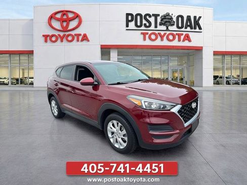 Used 2019 Hyundai Tucson SE FWD image 2