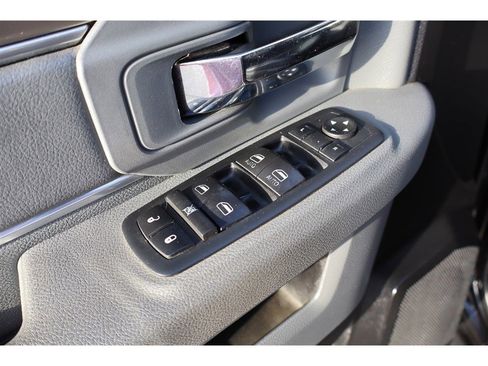 Used 2017 RAM 2500 Big Horn image 15