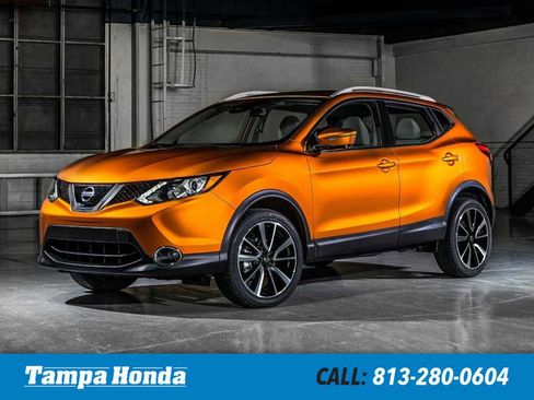 Used 2019 Nissan Rogue Sport S image 1