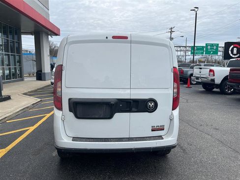 Used 2022 RAM ProMaster City Tradesman image 4