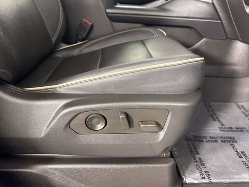 Used 2022 Chevrolet Tahoe Premier image 18