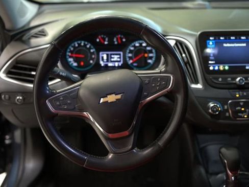 Used 2021 Chevrolet Malibu RS FWD image 50