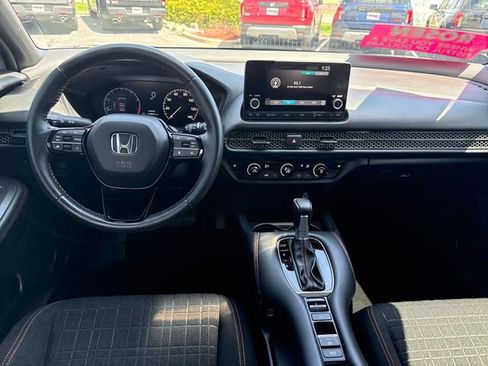 Used 2024 Honda HR-V Sport image 22