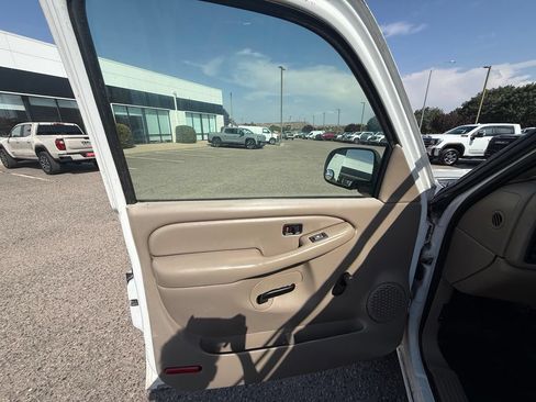 Used 2002 GMC Sierra 2500 2WD Extended Cab HD image 9