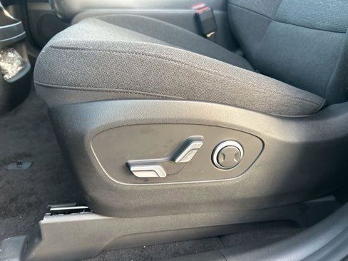 New 2026 Hyundai Ioniq 9 SE image 13