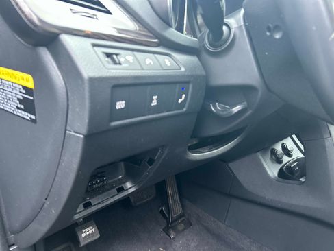 Used 2014 Hyundai Santa Fe Sport 2.0T w/ Navigation Package 06 image 21