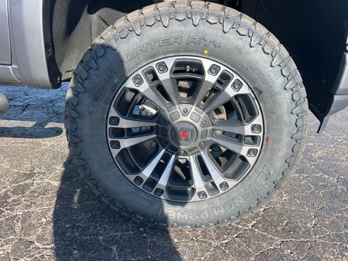 Used 2020 Chevrolet Silverado 1500 RST w/ All-Star Edition image 46