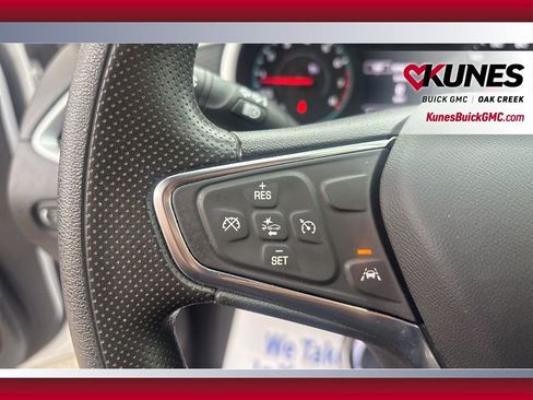 Used 2023 Chevrolet Malibu LT image 19