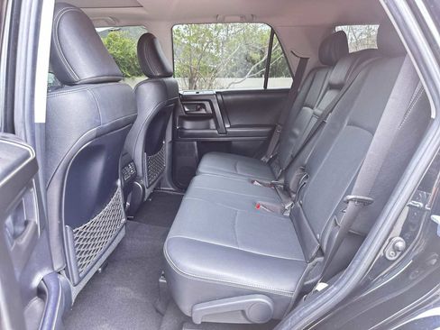 Used 2021 Toyota 4Runner Limited AWD/4WD image 17