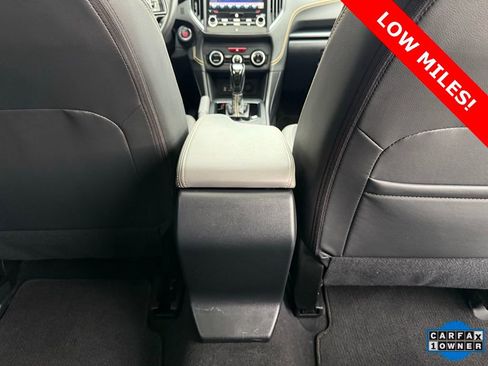 Used 2022 Subaru Crosstrek 2.5i Sport w/ Moonroof Package image 18