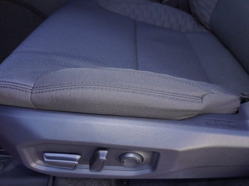 New 2026 Toyota Tundra SR5 image 9