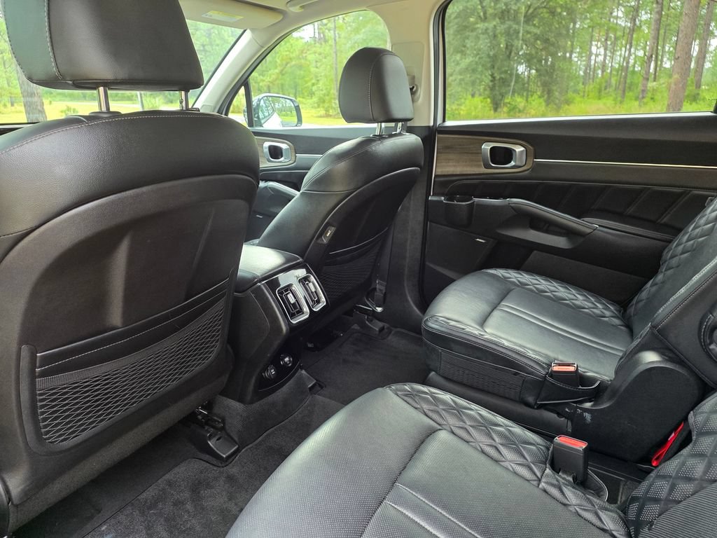 Used 2022 Kia Sorento SX Prestige AWD/4WD image 17