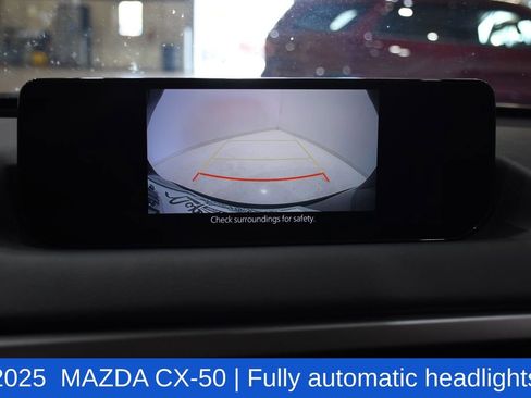 Used 2025 MAZDA CX-50 AWD 2.5 S w/ Premium Package image 17