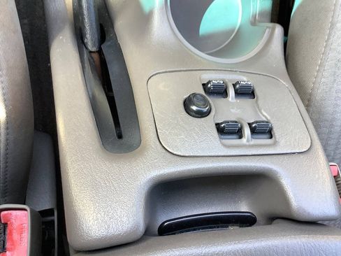 Used 2004 Jeep Liberty Sport w/ PWR Convenience Group AWD/4WD image 37