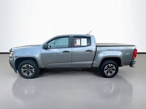 Used 2021 Chevrolet Colorado Z71 w/ Safety Package AWD/4WD image 9
