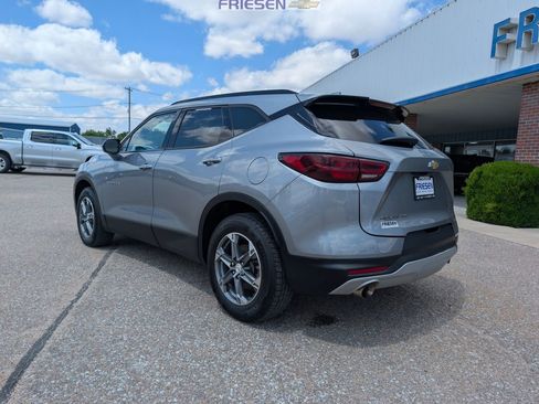 Used 2023 Chevrolet Blazer LT w/ Convenience Package AWD/4WD image 4