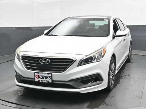 Used 2015 Hyundai Sonata Sport 2.0T w/ Option Group 07 FWD image 5