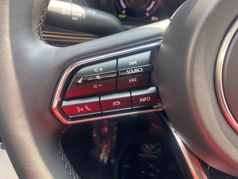 New 2025 MAZDA CX-70 Plug-In Hybrid w/ Premium Plus image 20