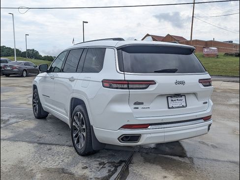Used 2023 Jeep Grand Cherokee L Overland w/ Rear Seat Video Group I AWD/4WD image 8