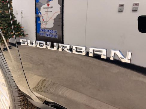 Used 2023 Chevrolet Suburban LS w/ Driver Alert Package image 25