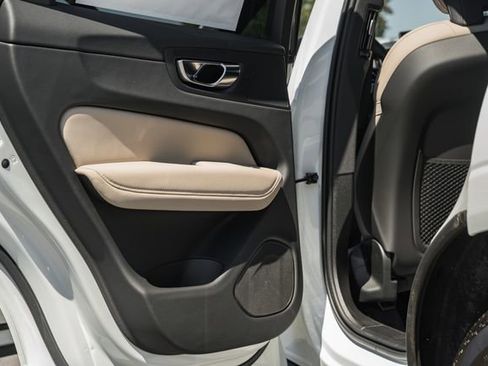 New 2026 Volvo XC60 B5 Plus w/ Protection Package Premier AWD/4WD image 39