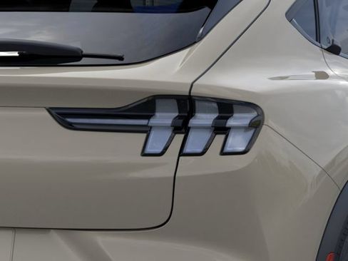 New 2026 Ford Mustang Mach-E Select RWD image 21