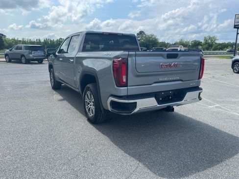 Used 2025 GMC Sierra 1500 SLT AWD/4WD image 3