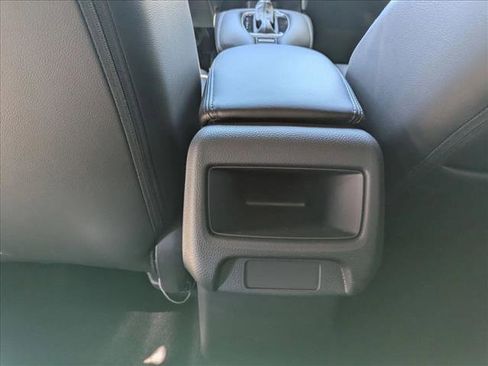 New 2026 Honda HR-V EX-L image 13