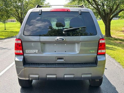 Used 2011 Ford Escape XLT w/ 203A Rapid Spec Order Code image 7