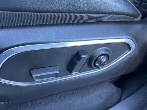 Used 2024 Jeep Wagoneer L Series II w/ Flexible Seating Group image 26