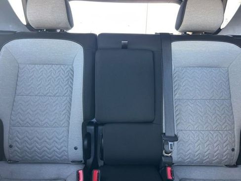 Used 2024 Chevrolet Equinox LS w/ LS Convenience Package image 28