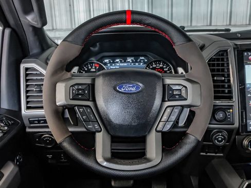 Used 2019 Ford F150 Raptor w/ Equipment Group 802A Luxury AWD/4WD image 15