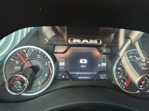 Used 2024 RAM 2500 Laramie w/ Safety Group AWD/4WD image 27