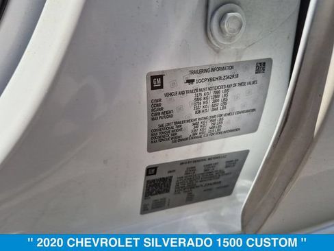 Certified 2020 Chevrolet Silverado 1500 Custom AWD/4WD image 36