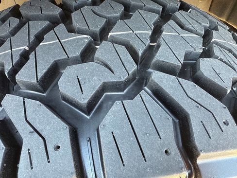 Used 2015 Ford F150 XLT w/ Equipment Group 301A Mid image 11