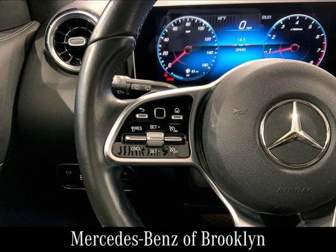 Certified 2021 Mercedes-Benz GLA 250 4MATIC image 25