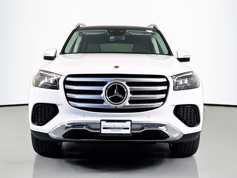 New 2026 Mercedes-Benz GLS 450 4MATIC image 2