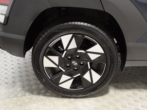 Used 2025 Hyundai Kona SEL AWD/4WD image 37