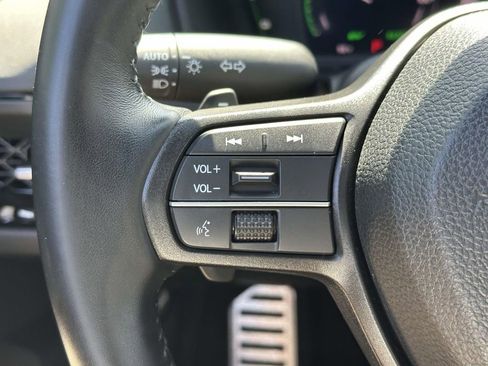 Used 2023 Honda Accord Sport image 19