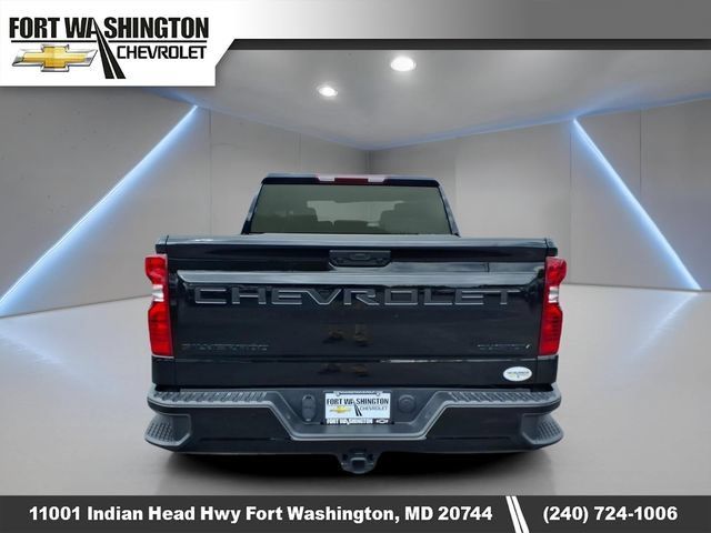 Used 2026 Chevrolet Silverado 1500 Custom w/ Turbomax Blackout Package AWD/4WD image 4